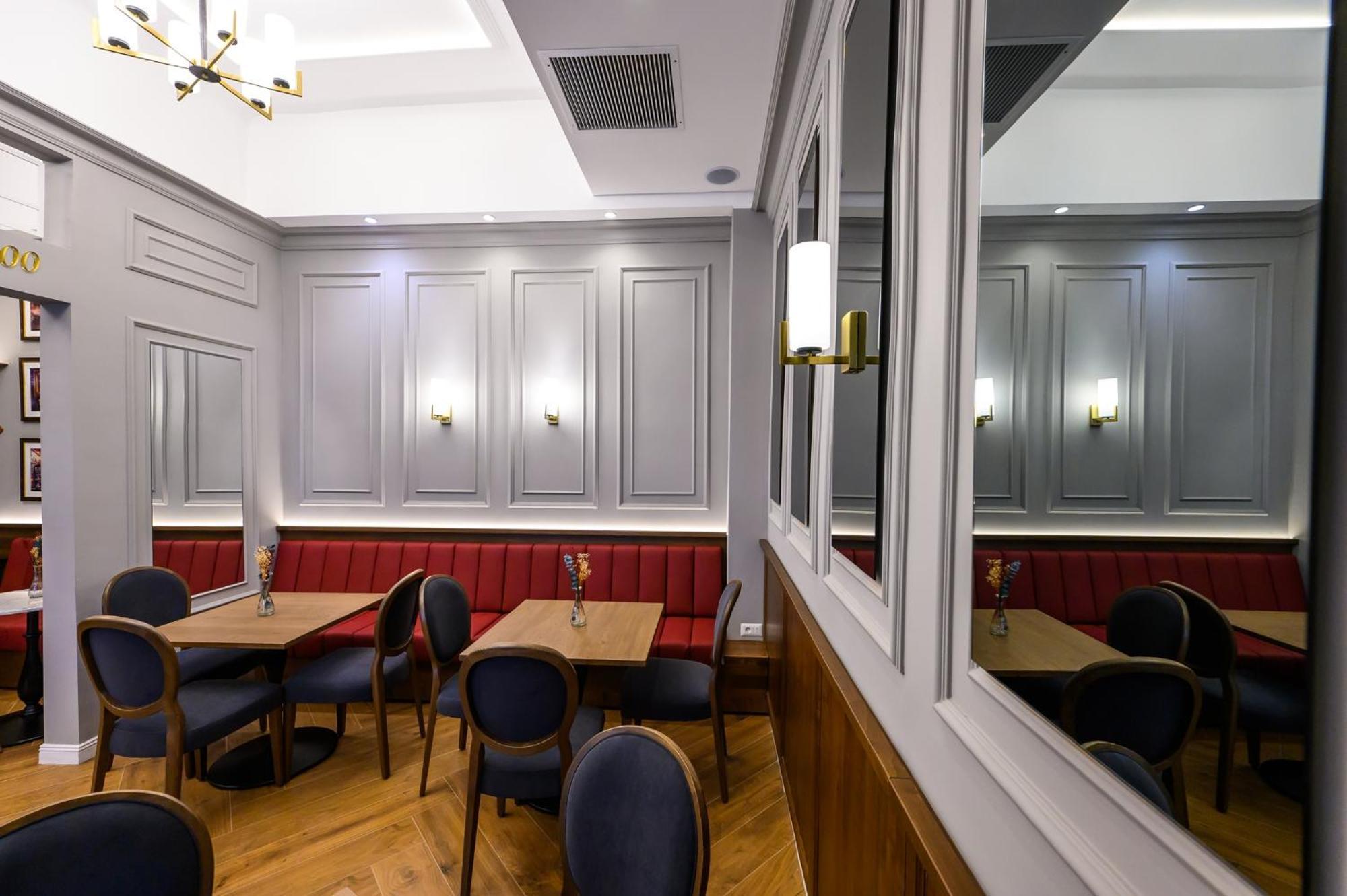 Hotel Transilvania 3*