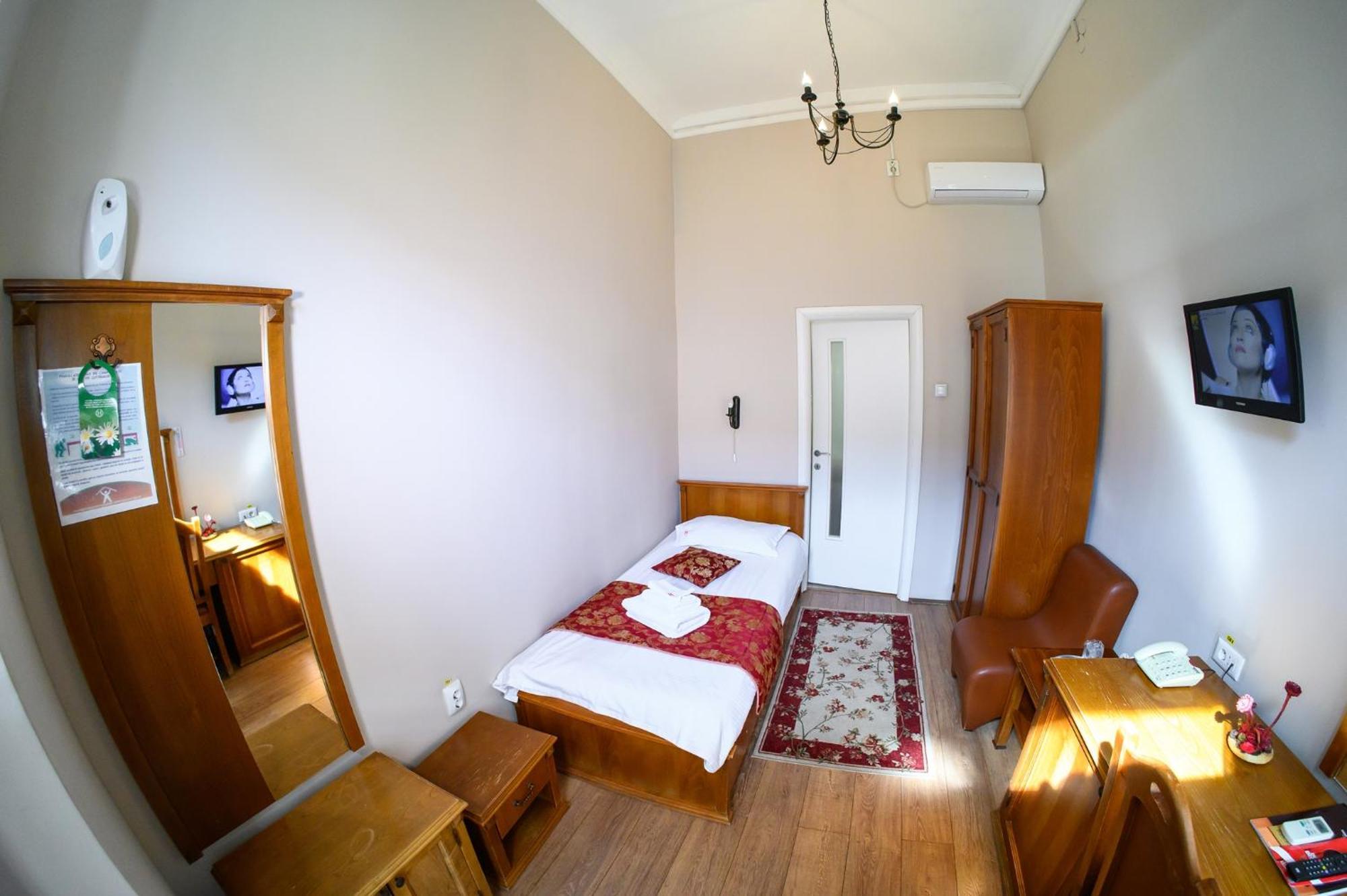 Hotel Transilvania 3*